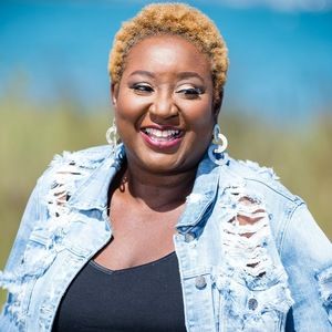 Meet your Posher, Mel